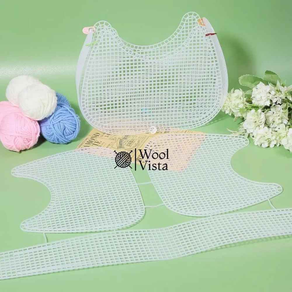 PLASTIC CANVAS MESH SHEETS FOR BAGS AND DIY ACCESSORIES