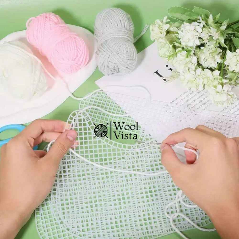 PLASTIC CANVAS MESH SHEETS FOR BAGS AND DIY ACCESSORIES