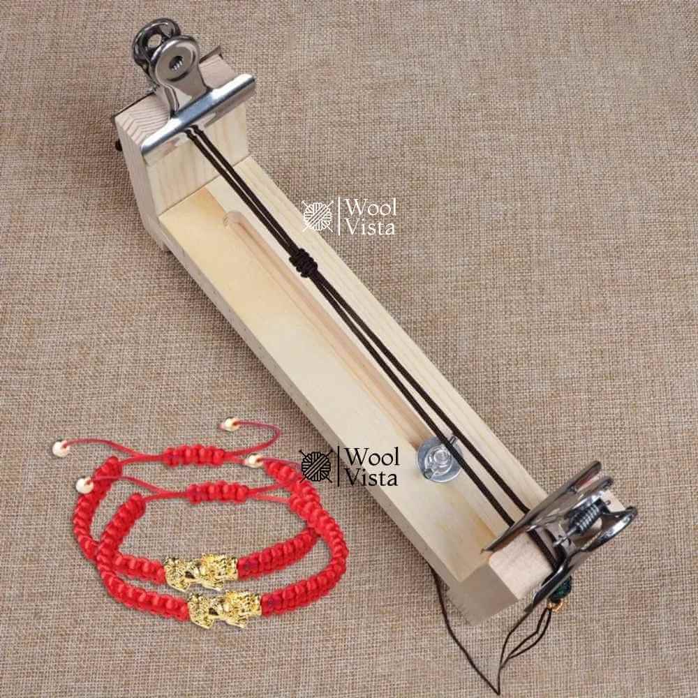 ADJUSTABLE WOODEN PARACORD BRACELET JIG KIT WITH CLIPS – DIY FRIENDSHIP BRACELET MAKER