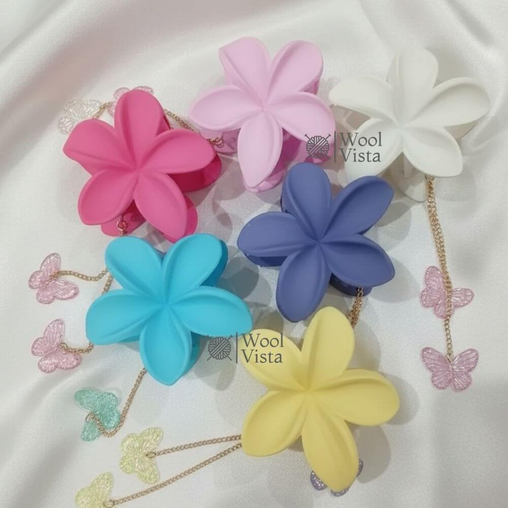 COLORFUL LARGE HAIR CLAW CLIPS 6PCS – CUTE FLOWER DESIGN WITH NON-SLIP RUBBER PAINT FINISH, PERFECT FOR WOMEN’S EVERYDAY HAIRSTYLING & SECTIONING