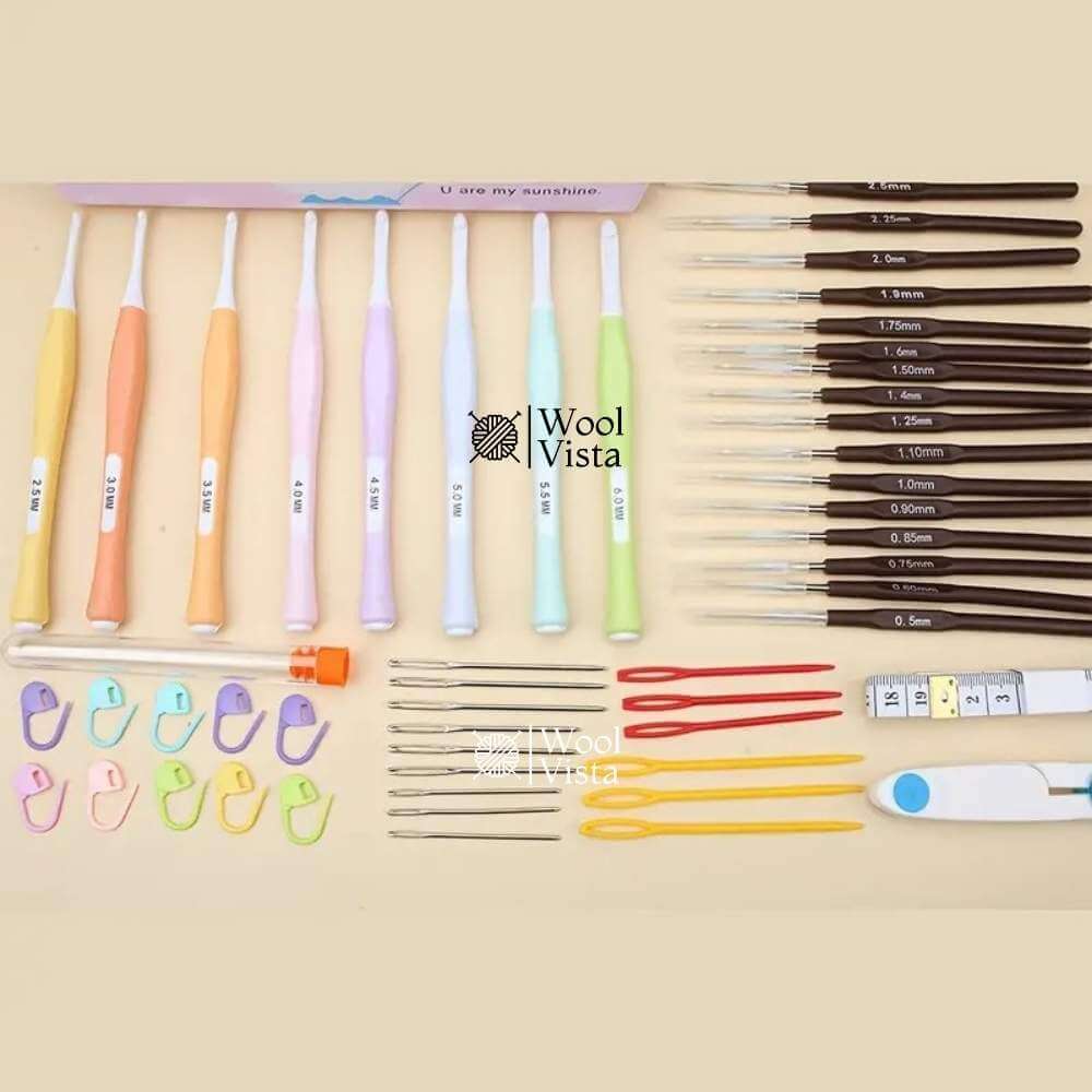 MIXED COLOUR KNITTING & CROCHET ACCESSORIES KIT WITH HOOKS & TOOLS -51 PIECES
