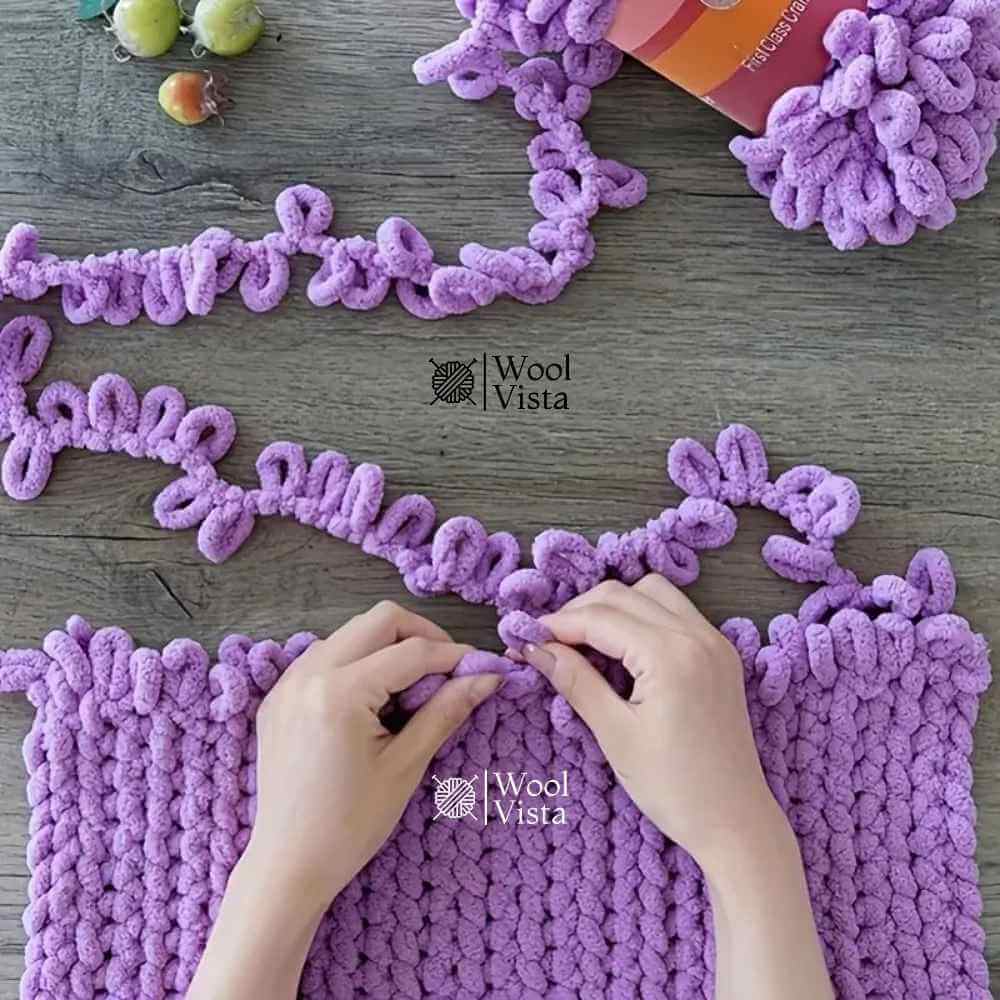 SOFT LOOP YARN BALL – DIY KNITTING YARN FOR SCARVES, BAGS, BLANKETS & CRAFTS