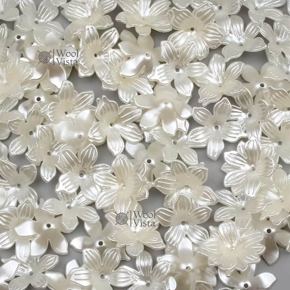 FIVE-PETAL FLOWER ACRYLIC STRIPED BEADS – DECORATIVE LOOSE BEADS FOR DIY BRACELETS, NECKLACES, PHONE CHARMS, HAIR ACCESSORIES & JEWELRY MAKING (100PCS, 19×19MM)