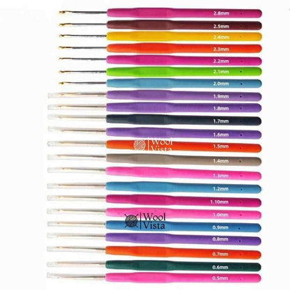 ALUMINUM CROCHET HOOKS WITH SOFT GRIP HANDLES (10PCS) – SMALL SIZE MULTICOLOR RUBBER HANDLE CROCHET NEEDLES SET