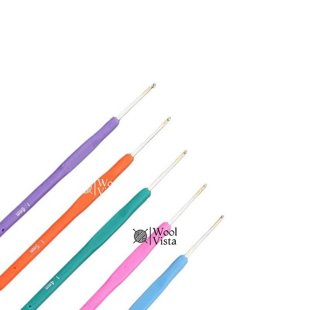 ALUMINUM CROCHET HOOKS WITH SOFT GRIP HANDLES (10PCS) – SMALL SIZE MULTICOLOR RUBBER HANDLE CROCHET NEEDLES SET