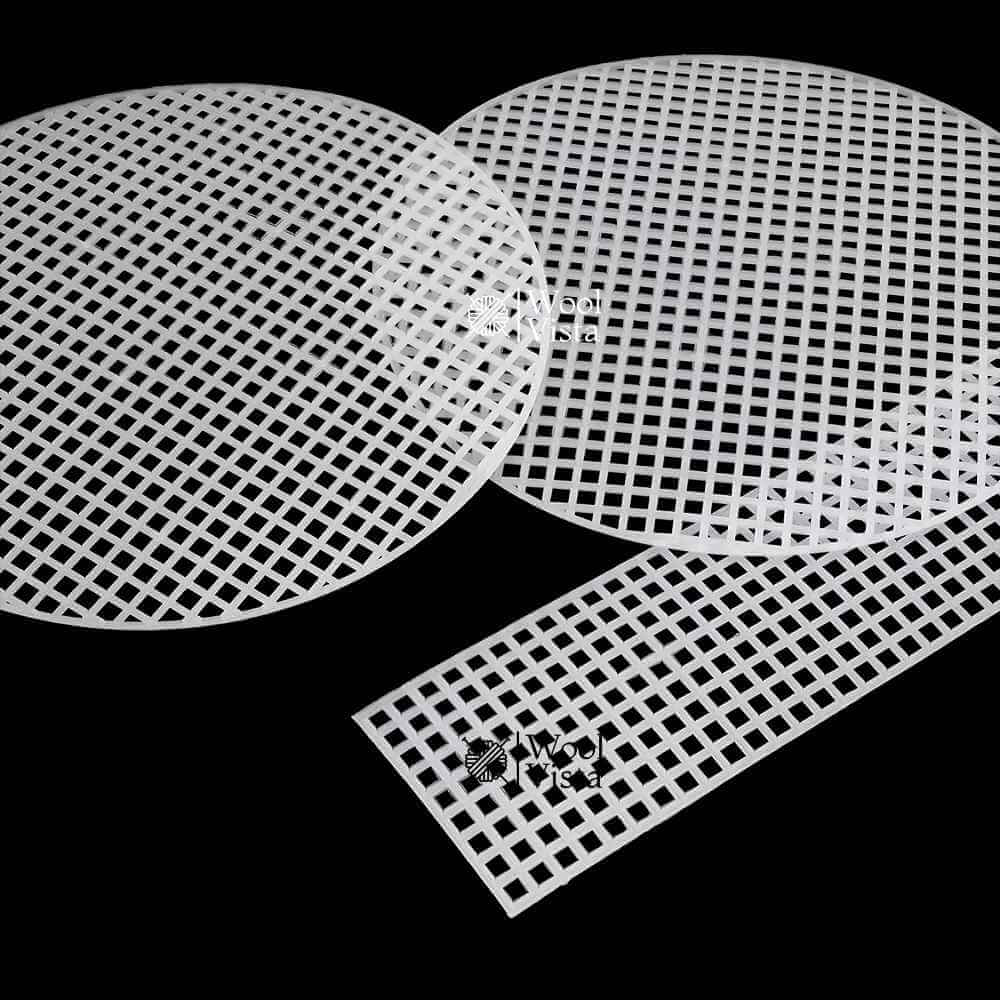 DIY ROUND ZIPPER WALLET KNITTING KIT 18CM – 3PCS WHITE PLASTIC MESH SHEETS FOR BAG LINING & STRUCTURE, FOR HANDMADE CROCHET WALLETS, CROSSBODY BAGS & DIY GIFTS