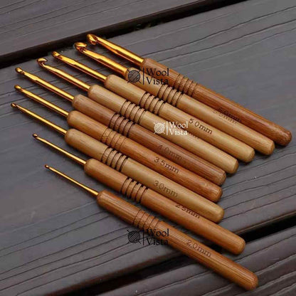 ERGONOMIC CROCHET HOOK SET – WOODEN HANDLE HOOKS FOR KNITTING & CROCHET (PACK OF 9)