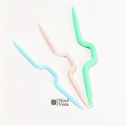 PLASTIC KNITTING CABLE NEEDLES - (PACK OF 3)