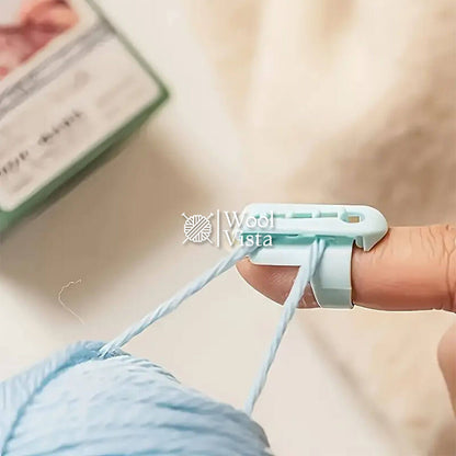PLASTIC FINGER YARN GUIDE RING SET - (PACK OF 2)