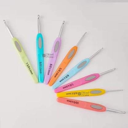 RAINBOW CROCHET HOOK SET OF 8 – ERGONOMIC, NON-SLIP MIXED COLOR KNITTING & CROCHET TOOLS