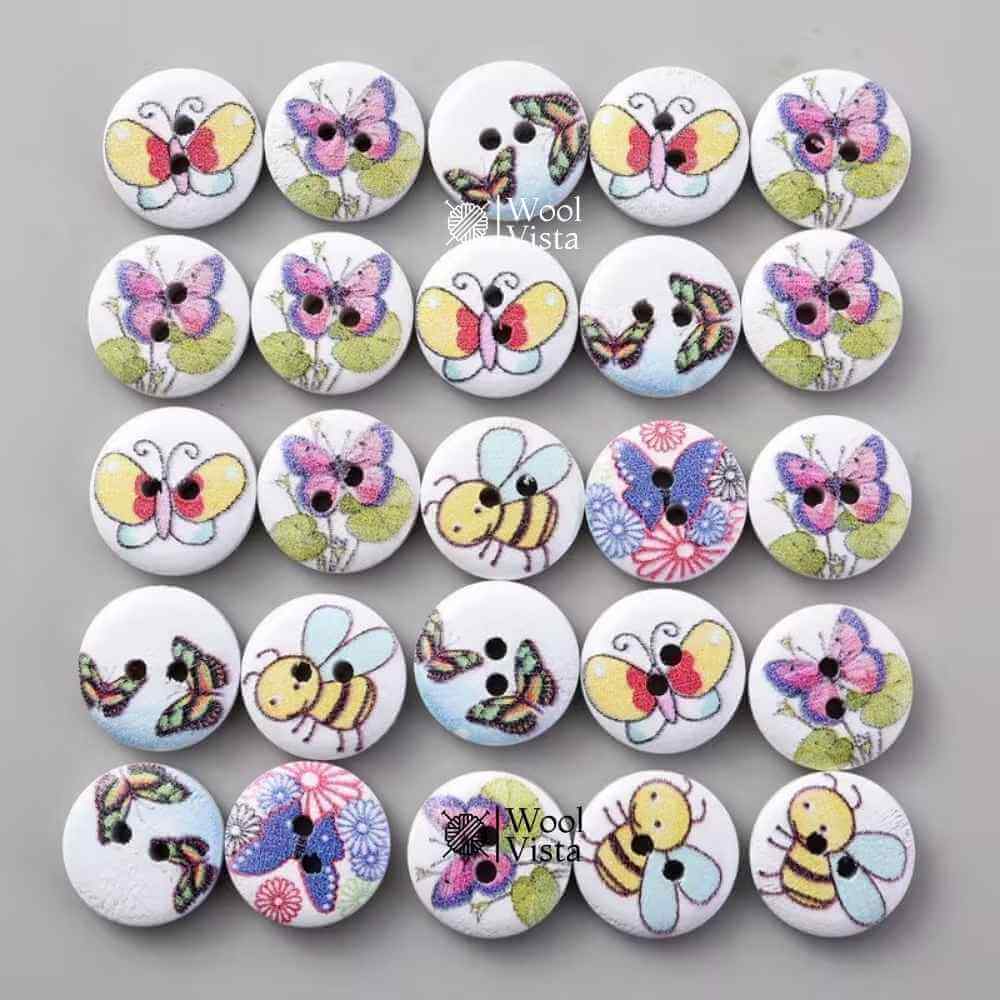 WHITE WOOD BUTTONS WITH BEE & BUTTERFLY SHAPES 15MM– DECORATIVE SEWING & KNITTING CRAFT BUTTONS (PACK OF 10)